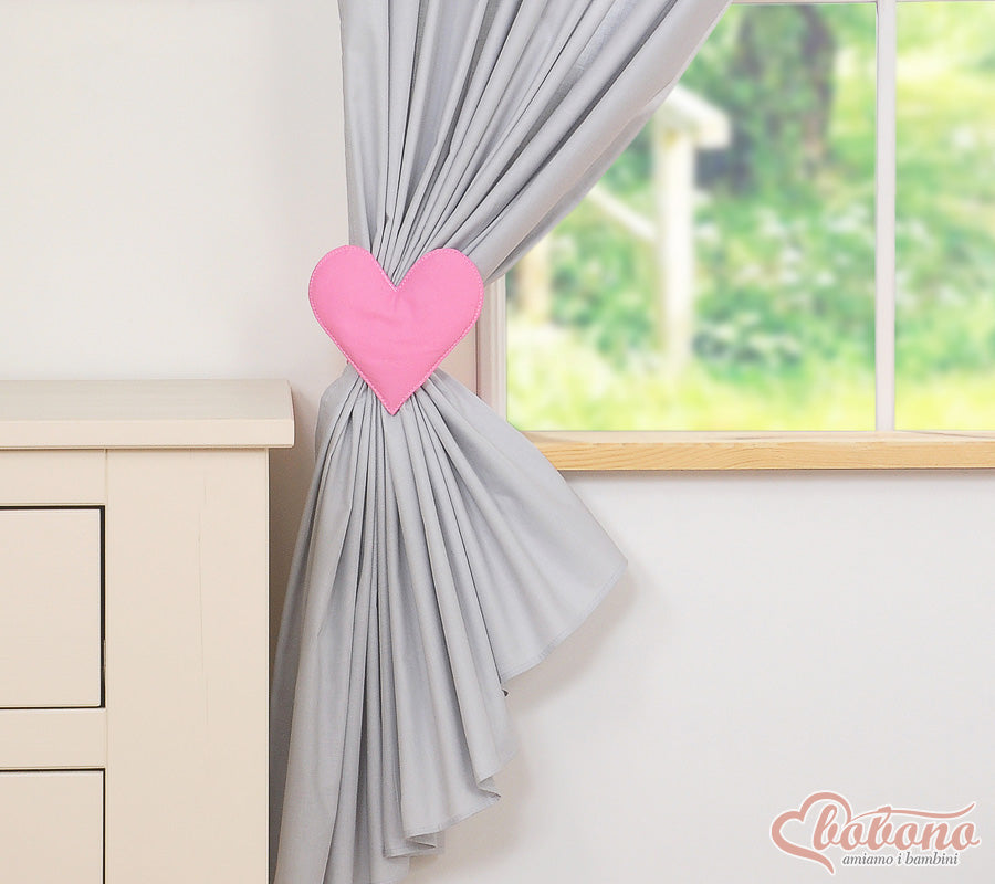 Set med 2 barngardiner - nätgardin - genomskinlig med hjärtmönster i grått och rosa