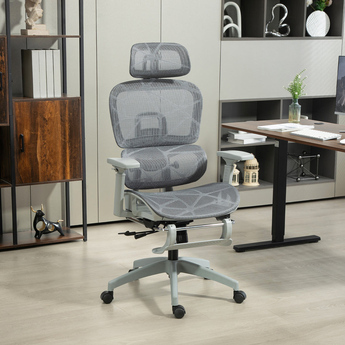 Ergonomischer Bürostuhl mit Fußstütze | Farbe: Grau | Maße: 66x64x114-122 cm