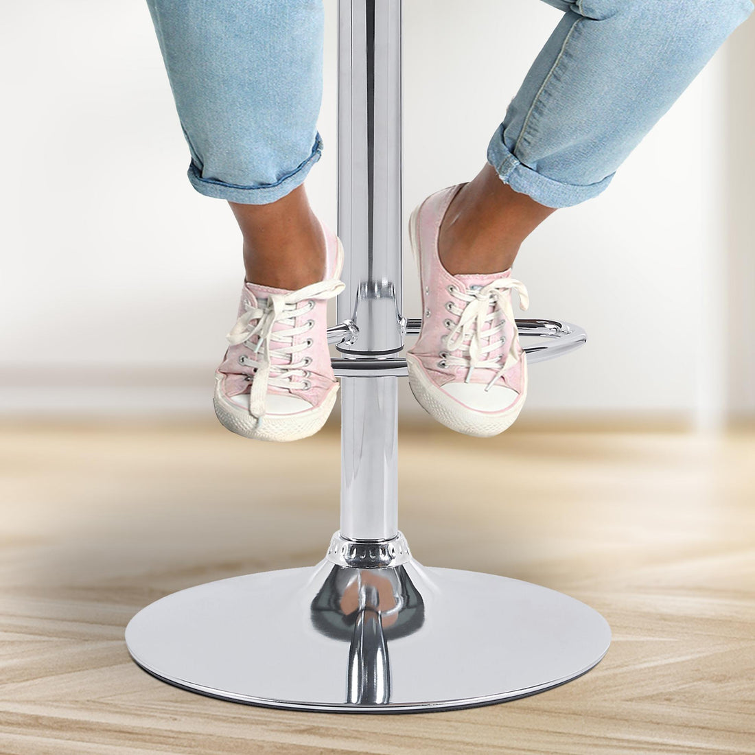 Barkruk met Chroom Frame - Moderne Kruk - Uitstekend Zitcomfort, Verstelbaar & Draaibaar Kleur zwart