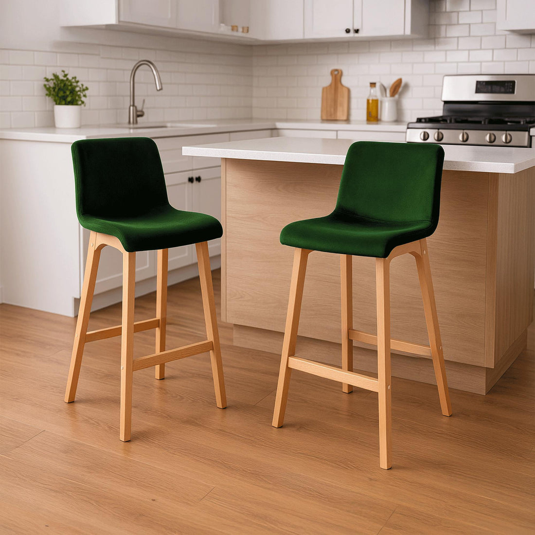 Barkruk met fluwelen bekleding - Barstoel - Ergonomisch zitcomfort, natuurkleurig houten frame Kleur groen