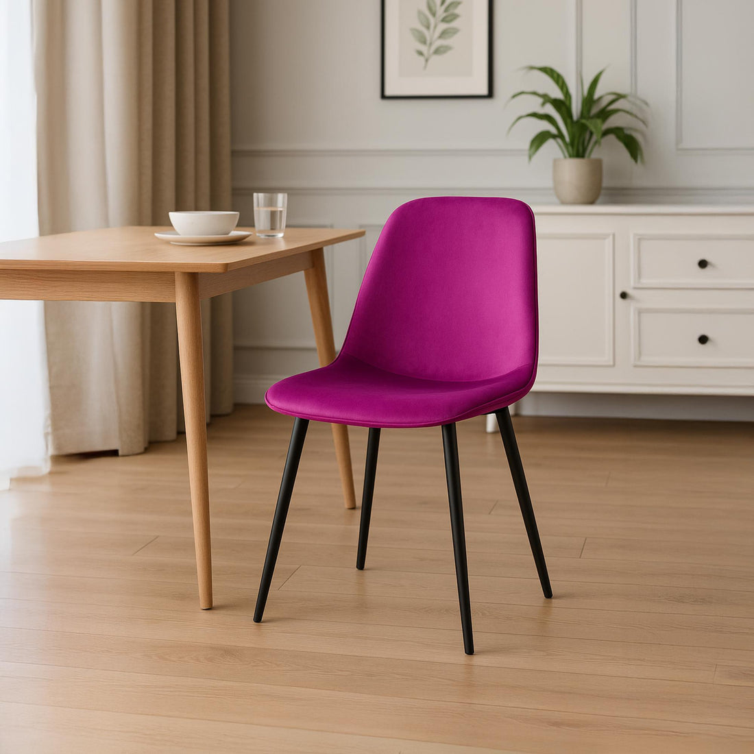 Set van 4 Paarse Eetkamerstoelen - Fluwelen Kuipstoelen - Luxe Zitcomfort & Stevig Metaal Frame Kleur paars