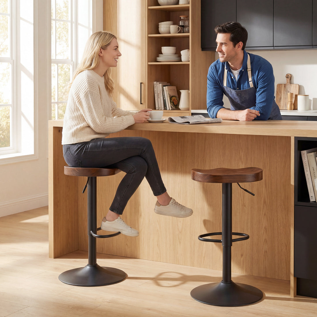 2 Barhocker verstellbar, Ulmenholz | Farbe: Dunkelbraun | Abmessungen: 41,5x41,5x61-82 cm