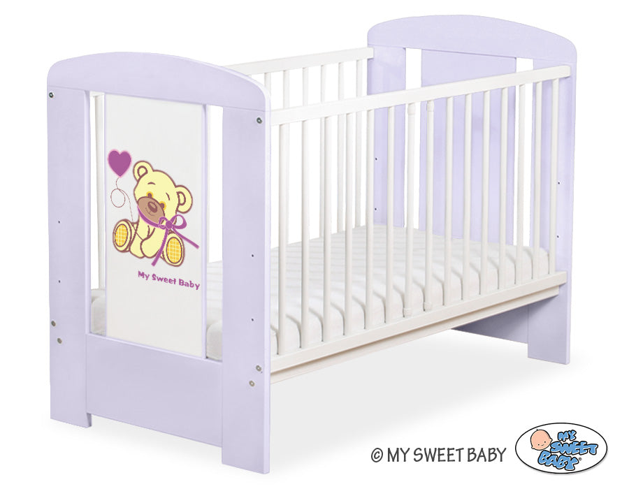 Träsäng 120x60 cm – barnsäng – justerbar botten, säkerhetsstänger, lila nallebjörn