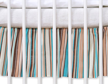 Dammvolang, spjälsängsvolang, dold låda – 140x70 cm – Hängande hjärtan bruna ränder – bomull