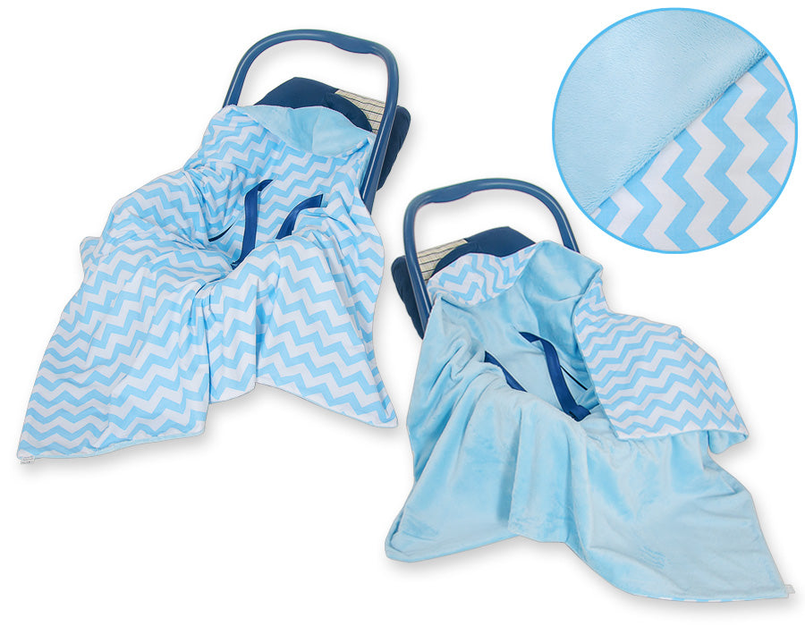 Dubbelsidig bilbarnstolsfilt - spjälsängsfilt - extra varm och mjuk - Chevronblå