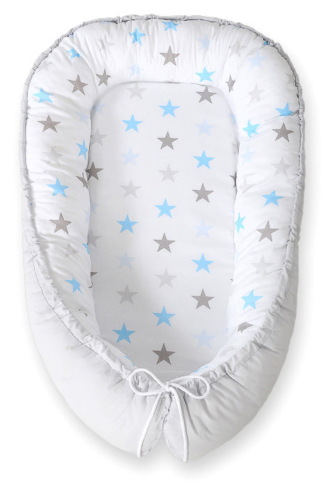 Baby nest - babynestje - dubbelzijdig comfort, veilig en ademend katoen, BOBONO ster blauw-grijs