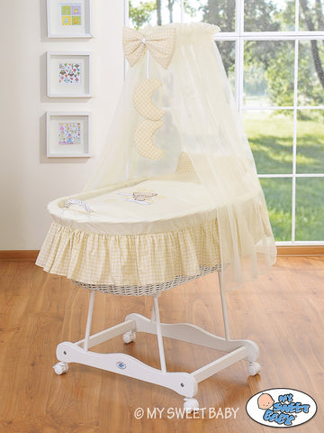 Wicker wiegje - babybedje - extra hoog en comfortabel met anti-allergisch beddengoed