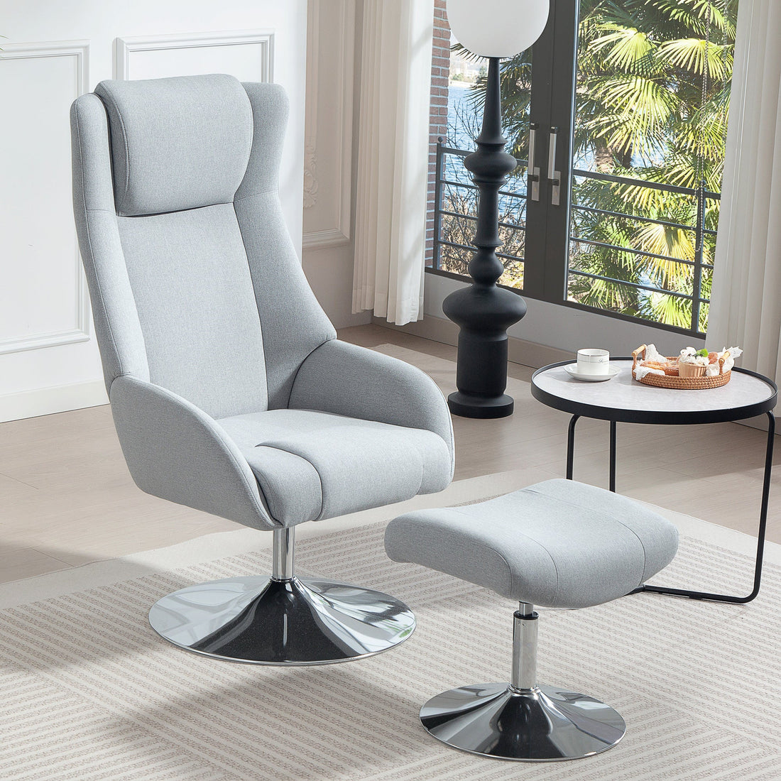 Drehbarer Sessel mit Hocker und Armlehnen | Farbe: Grau
