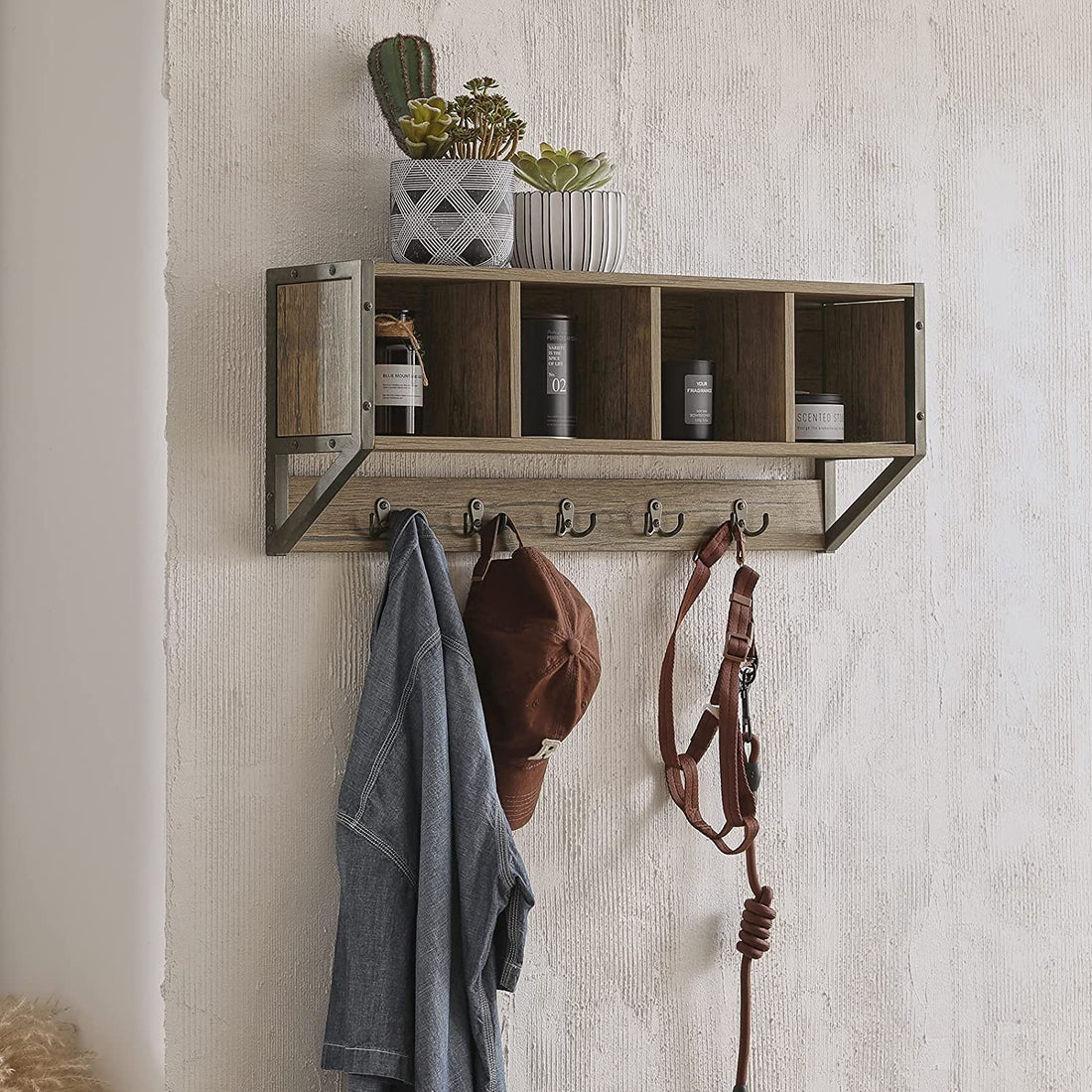 WallCoat Rack - Wandplankhaak - Rek met 4 Vakken en 5 Haken - B73 x D16 x H28cm