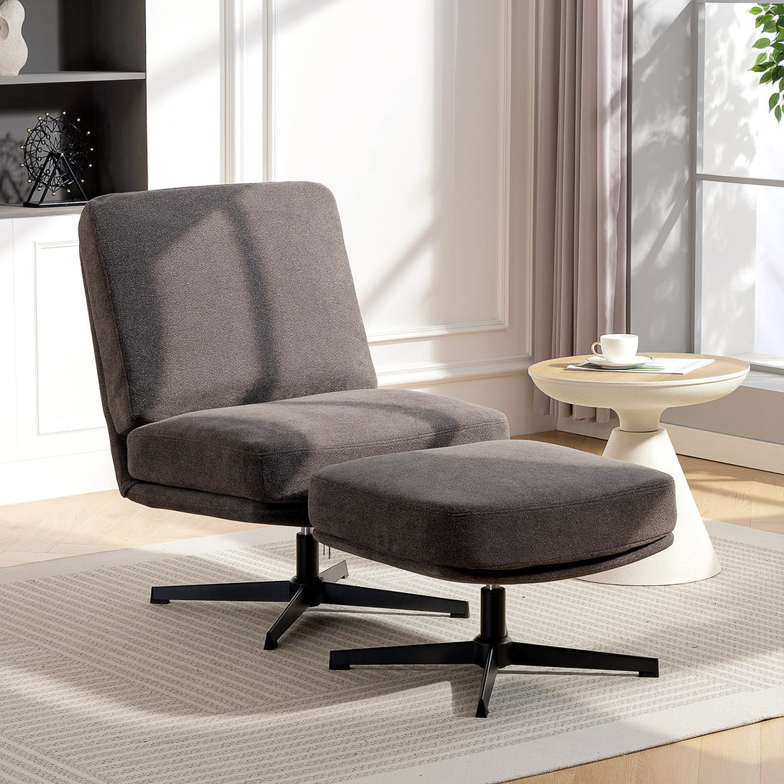 Roterande loungestol med fotpall i linneutseende | Färg: Mörkgrå | Mått: 68x91x93 cm