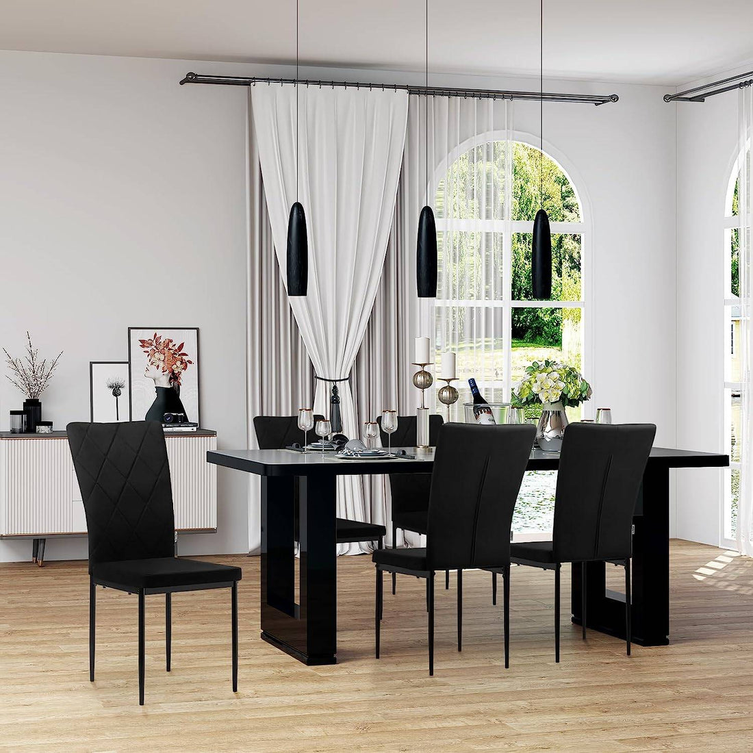 Set van 4 fluwelen eetkamerstoelen met hoge rugleuning | Zwart | 42x59x94,5 cm