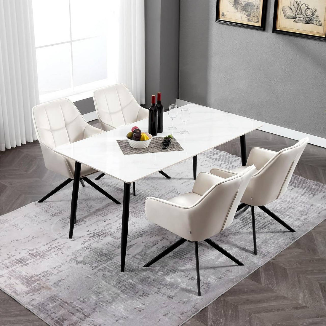 Roterbar matstol med armstöd i sammet | Creme | 58x63,5x86 cm