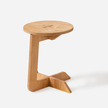 Houten Bijzettafel - Salontafel - C-vormige bijzettafel - Eenvoudige montage - Duurzaam - Milieuvriendelijk - 37cm x 37cm x 38cm