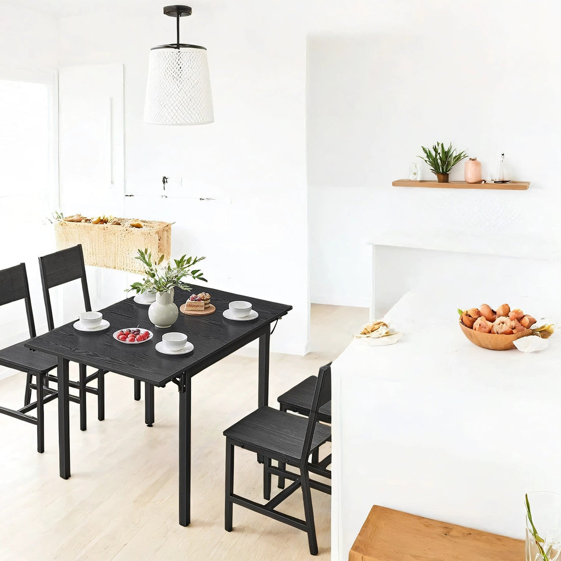 Uitschuifbare eettafel zwart - ruimtebesparend - stalen frame - 78 x 120 x 76,2 cm