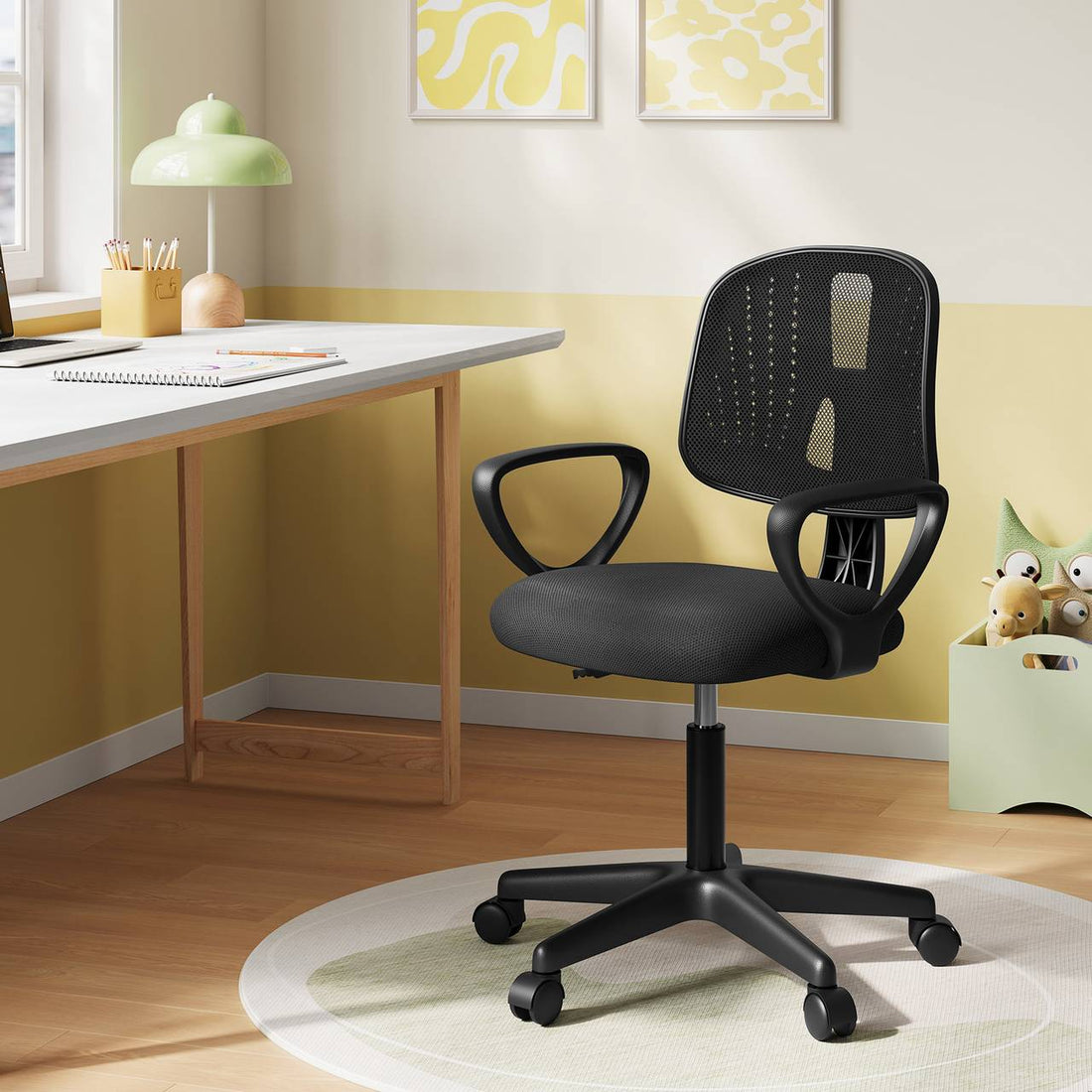 Kinder-Schreibtischstuhl mit Armlehnen, ergonomischer Drehstuhl aus Netzstoff | 57x50x81-93 cm