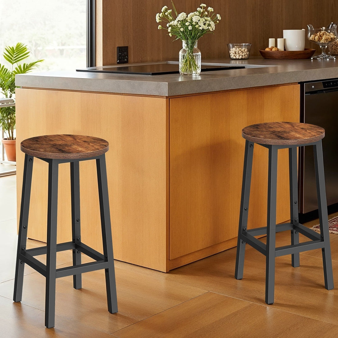 2 barstolar – spånskiva – 100 kg – brun och svart – 32 x 65 cm