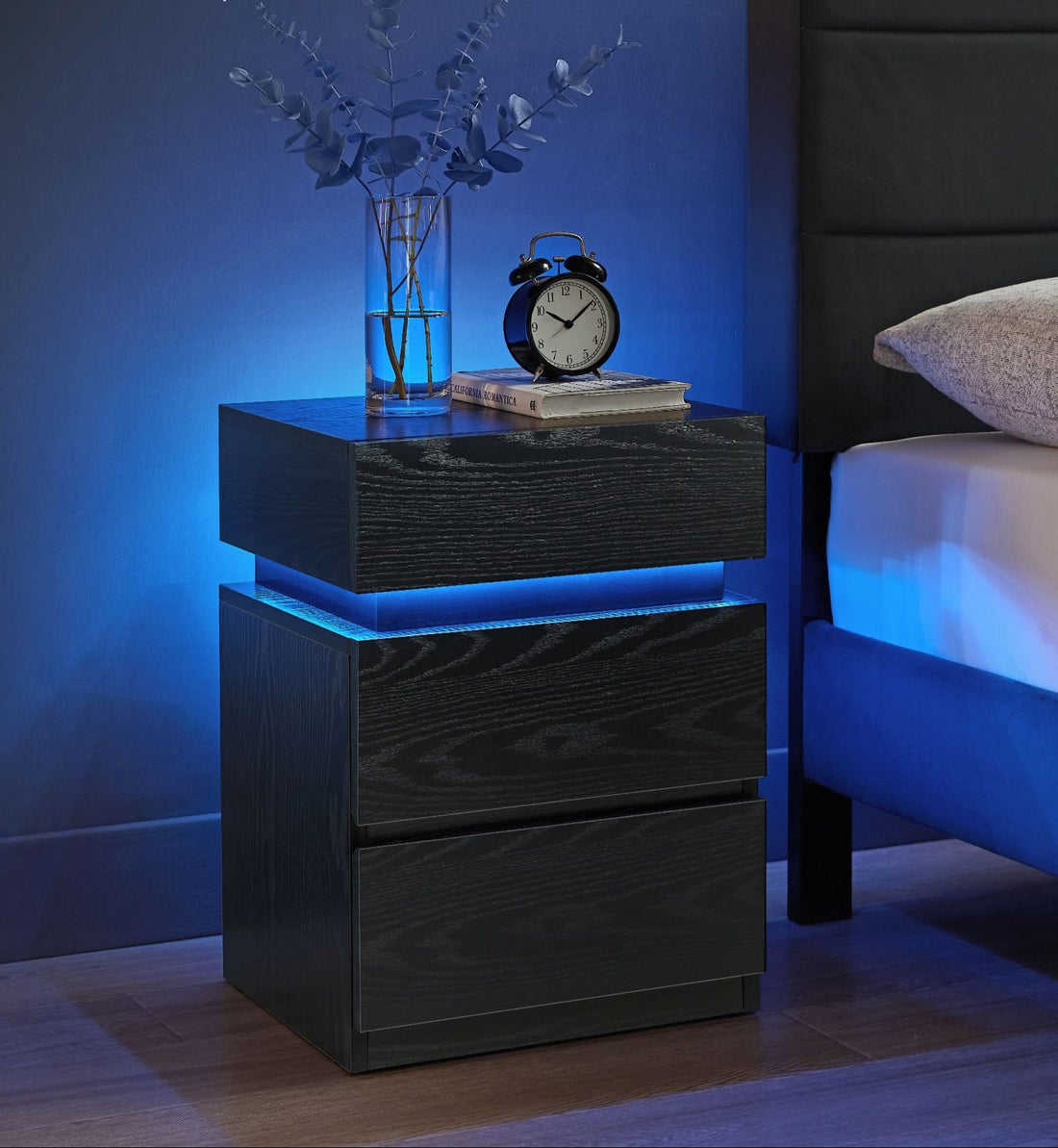 Weißer LED-Nachttisch mit viel Stauraum – 35 x 40 x 55 cm