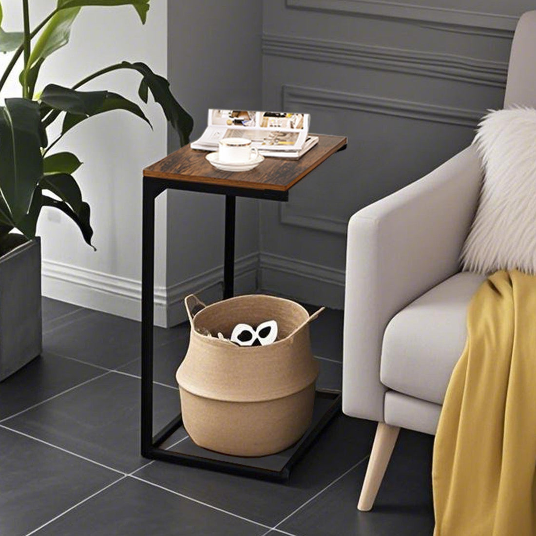 Beistelltisch - Couchtisch - Klein - Vintage - 55 x 35 x 66 cm