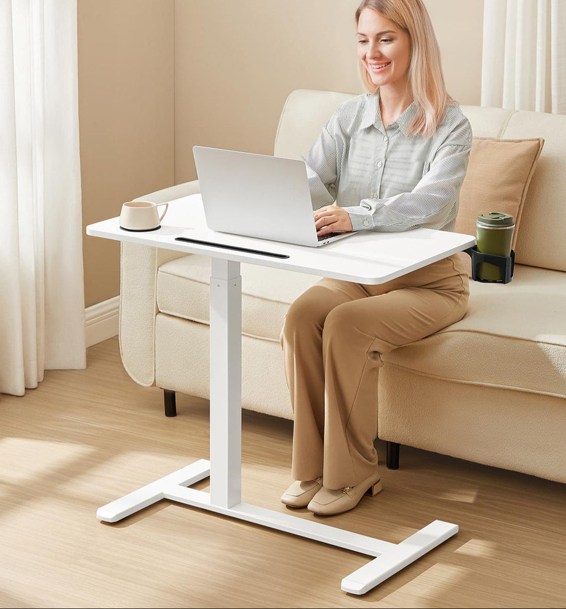 Verstellbarer weißer Beistelltisch auf Rollen - mobiles Büro - 102 cm