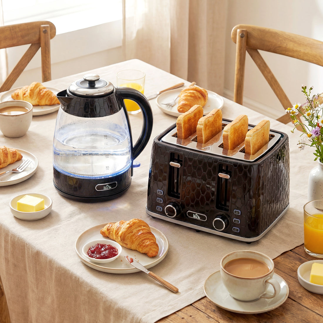 1,7L Wasserkocher & 4-Schlitz Toaster | Farbe: Schwarz | Abmessungen: 16,9x22,2x23,8 cm