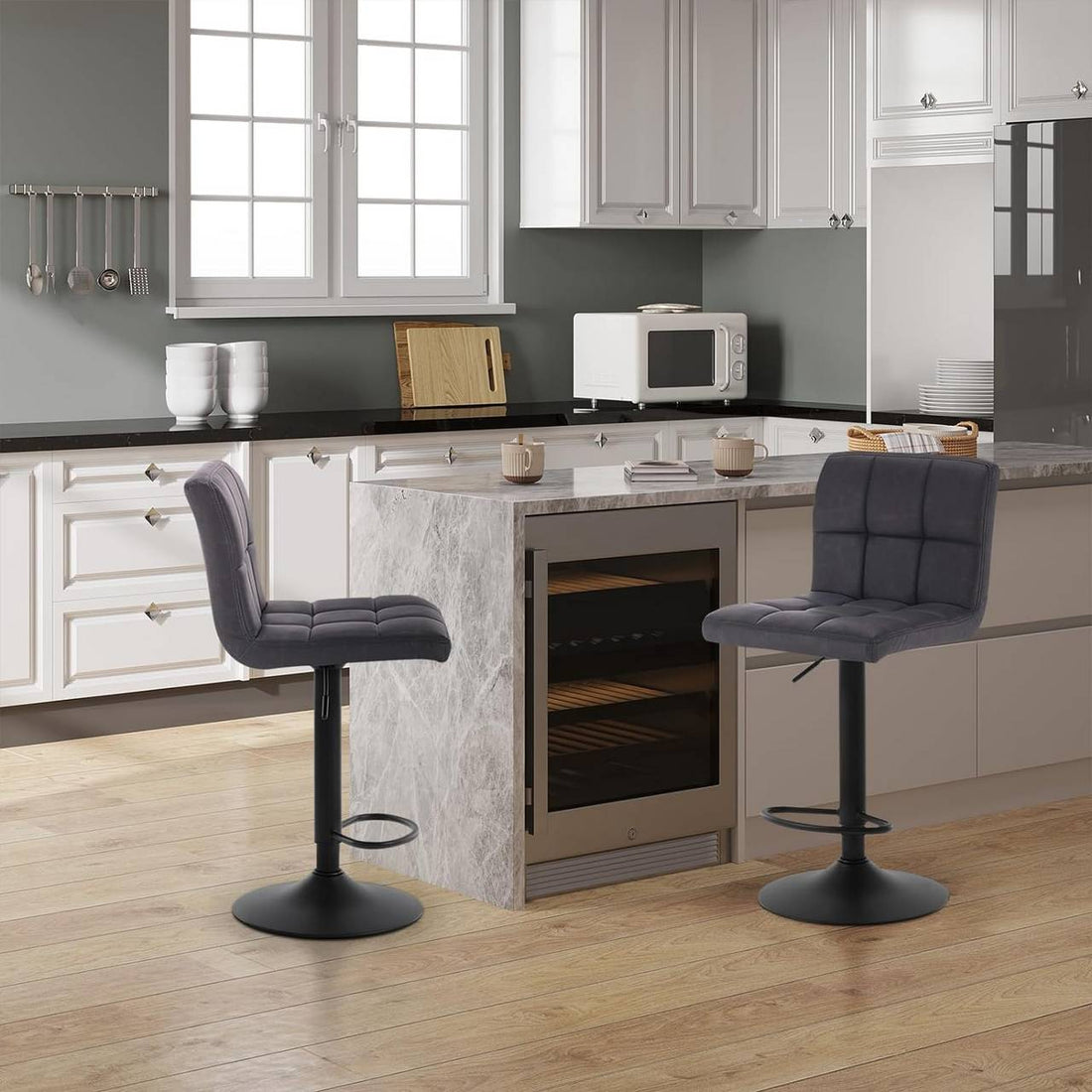Set om 2 barstolar med ryggstöd i konstläder | Antracit | 44x38x92-114 cm