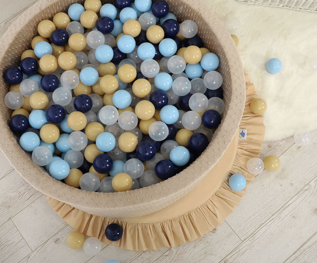 Plastbollar till bollhav - lekbollar - säkra och flexibla - set med 50 delar