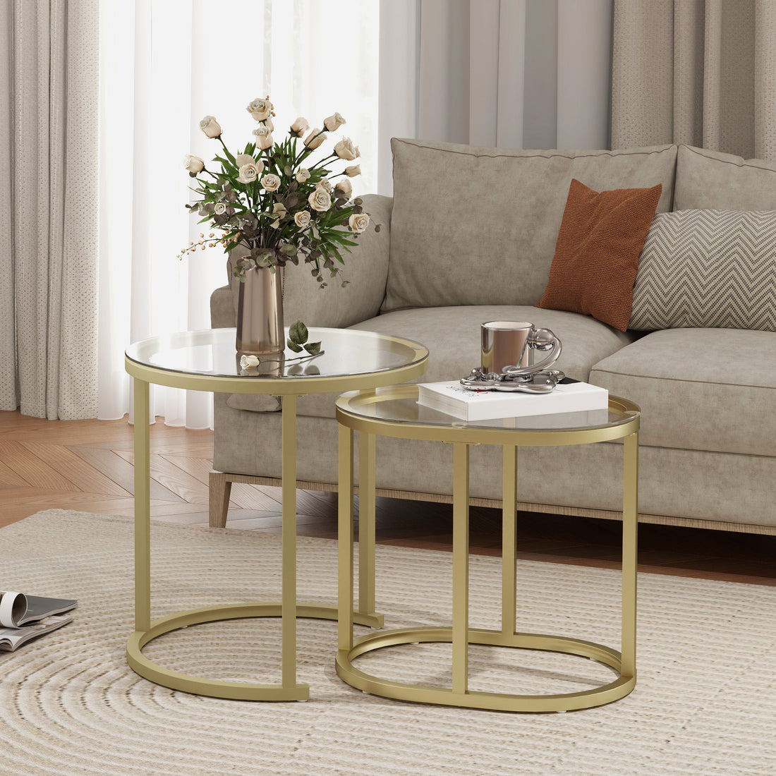 Set med 2 soffbord runda och ovala | Färg: Guld, transparent | Mått: 50x50x50,5 och 60x36x43,5 cm