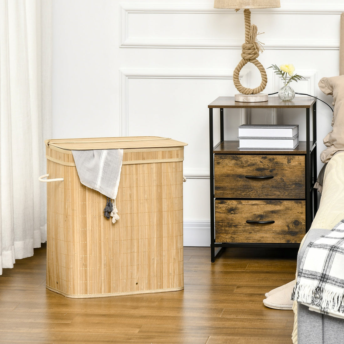 Bamboe wasmand met deksel en 2 vakken | Kleur: Bruin | Afmetingen: 54.2x35.2x59.5 cm