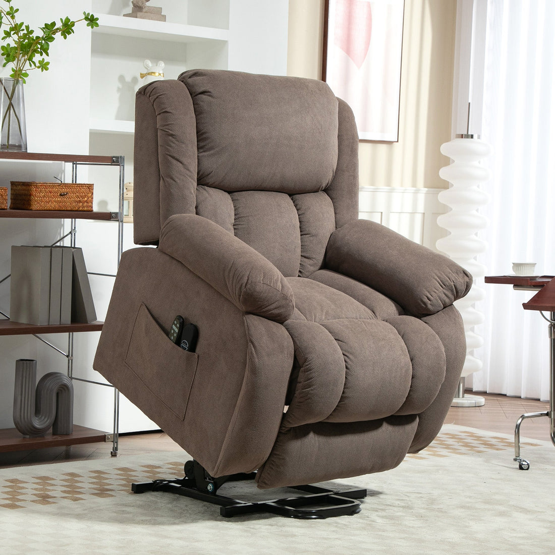 Elektrischer Aufstehsessel mit Massagefunktion | Farbe: Braun | Abmessungen: 93x104x100 cm