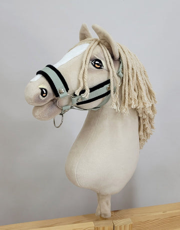 Verstelbaar halster - paardenhalster - perfect passend & zacht bont - Hobby Horse A3 - saliegroen
