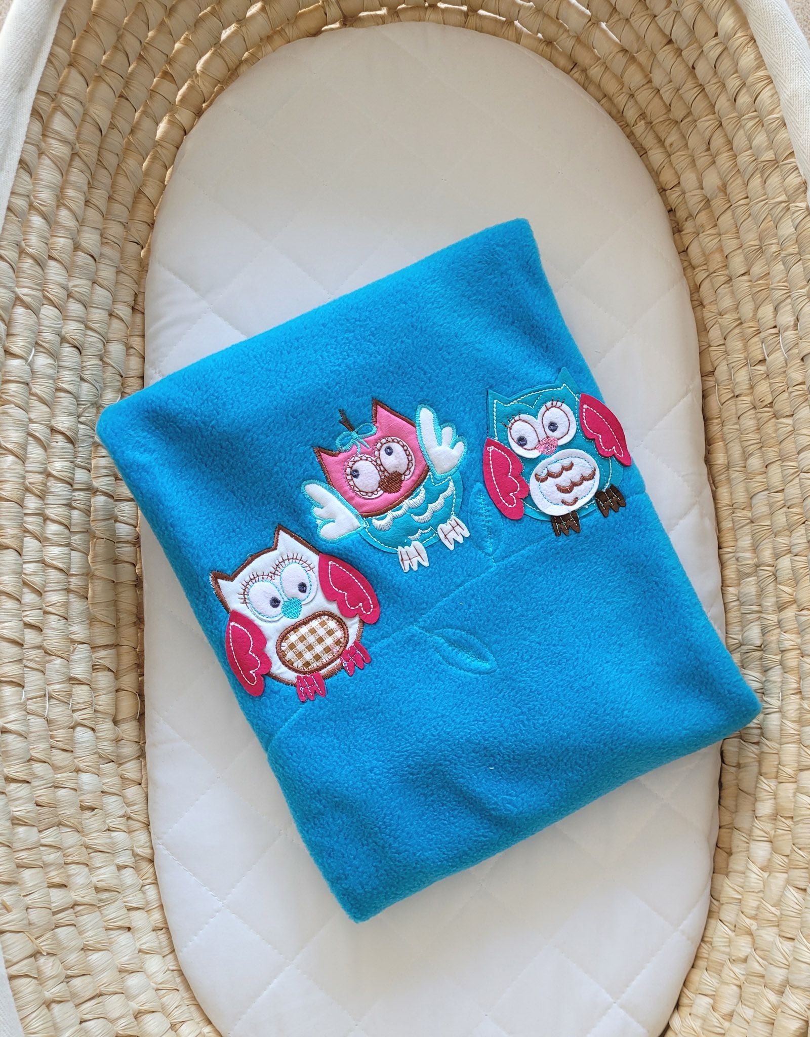 Babydeken, fleece deken, extra zacht en warm - turquoise - uilenmotief - 70x100 cm