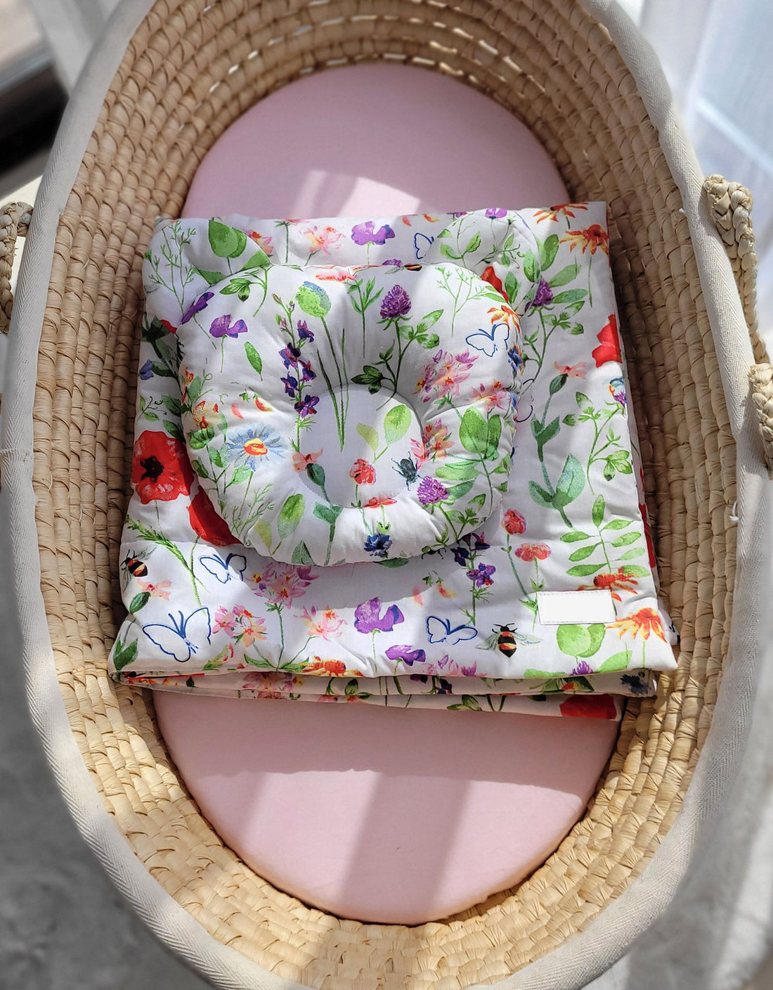 Täcke med nallebädd - babysängklädesset - hudvänligt och Oekotex-certifierat