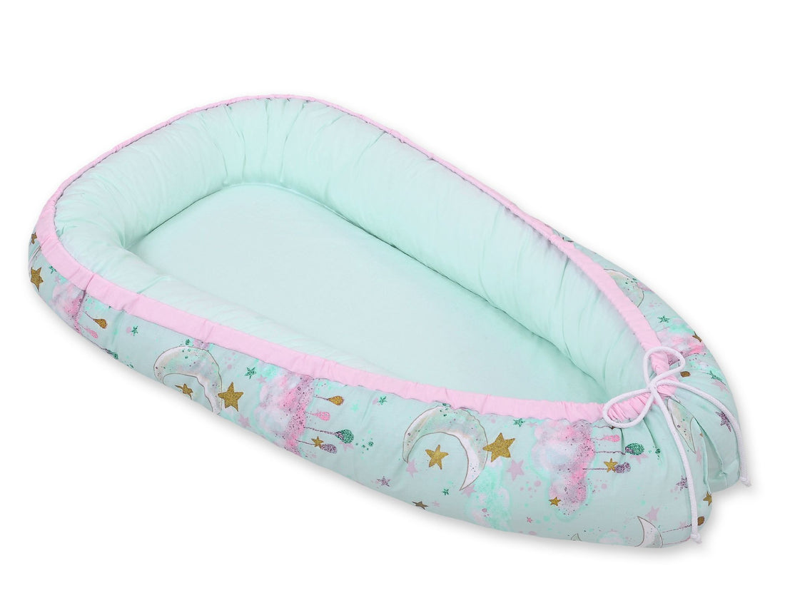 Baby nest, cocoon, verstelbaar en dubbelzijdig – Oekotex katoen – BOBONO Moons Mint