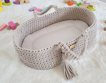 BOHO dockkorg - bomullsbärkorg - handgjord och robust, perfekt present till flickor