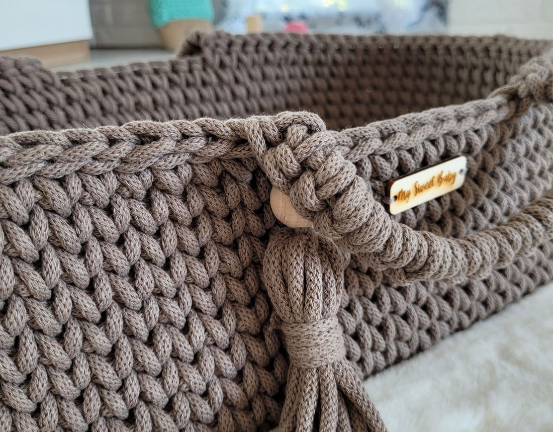 BOHO dockkorg - bärkorg - handgjord bomull - robust och snygg för lekstunden