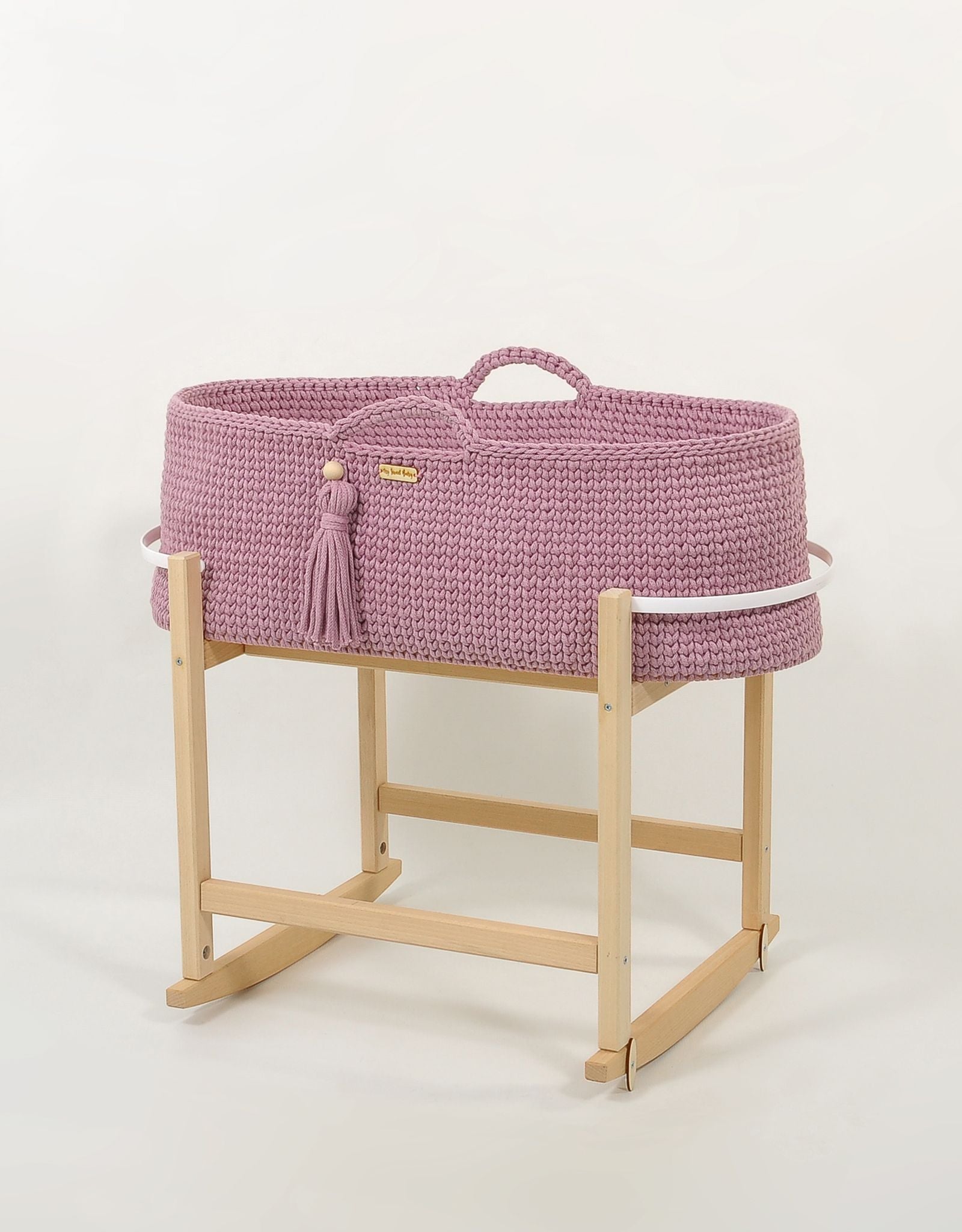 Handgjord boho vagga med gunga – babykorg – antibakteriell silvermadrass