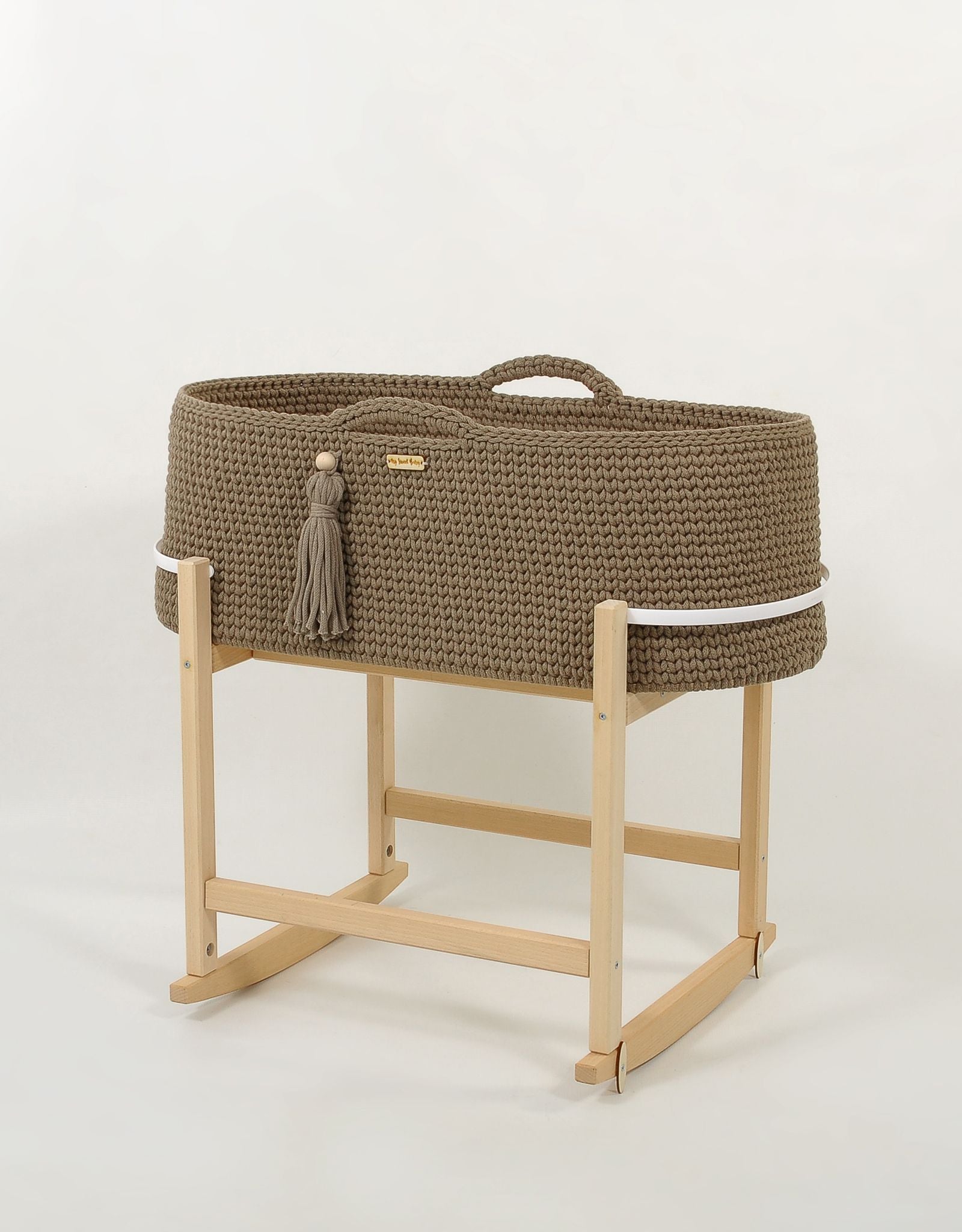 Handgjord spjälsängskorg – Moses-korg för babyn – antibakteriell madrass och trägunga, bohemisk stil