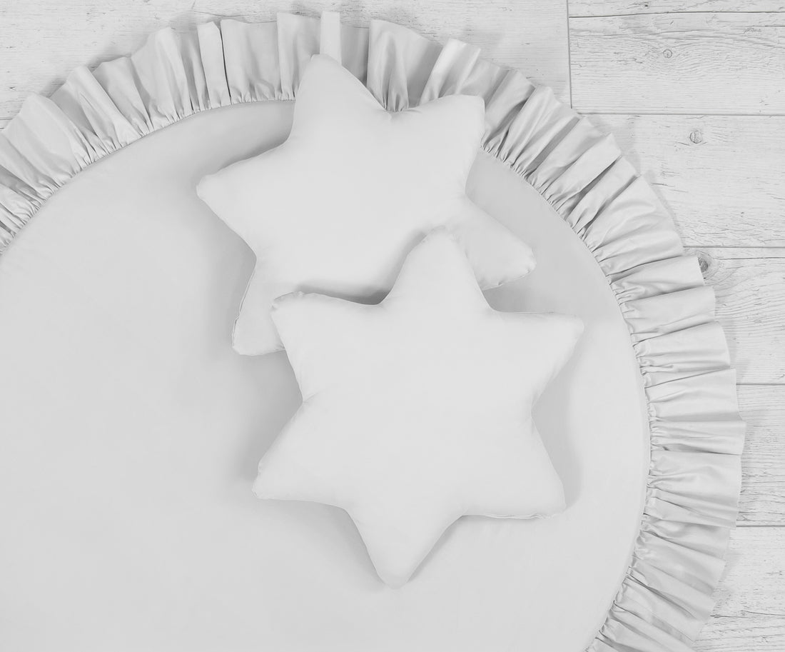 Set med 2 prydnadskuddar – grå stjärnformade kuddar – andningsbar och allergivänlig fyllning