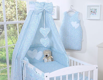 Babylaken 5-delig set, beddengoed, huidvriendelijk comfort met aankleed-kapje - Hanging Hearts