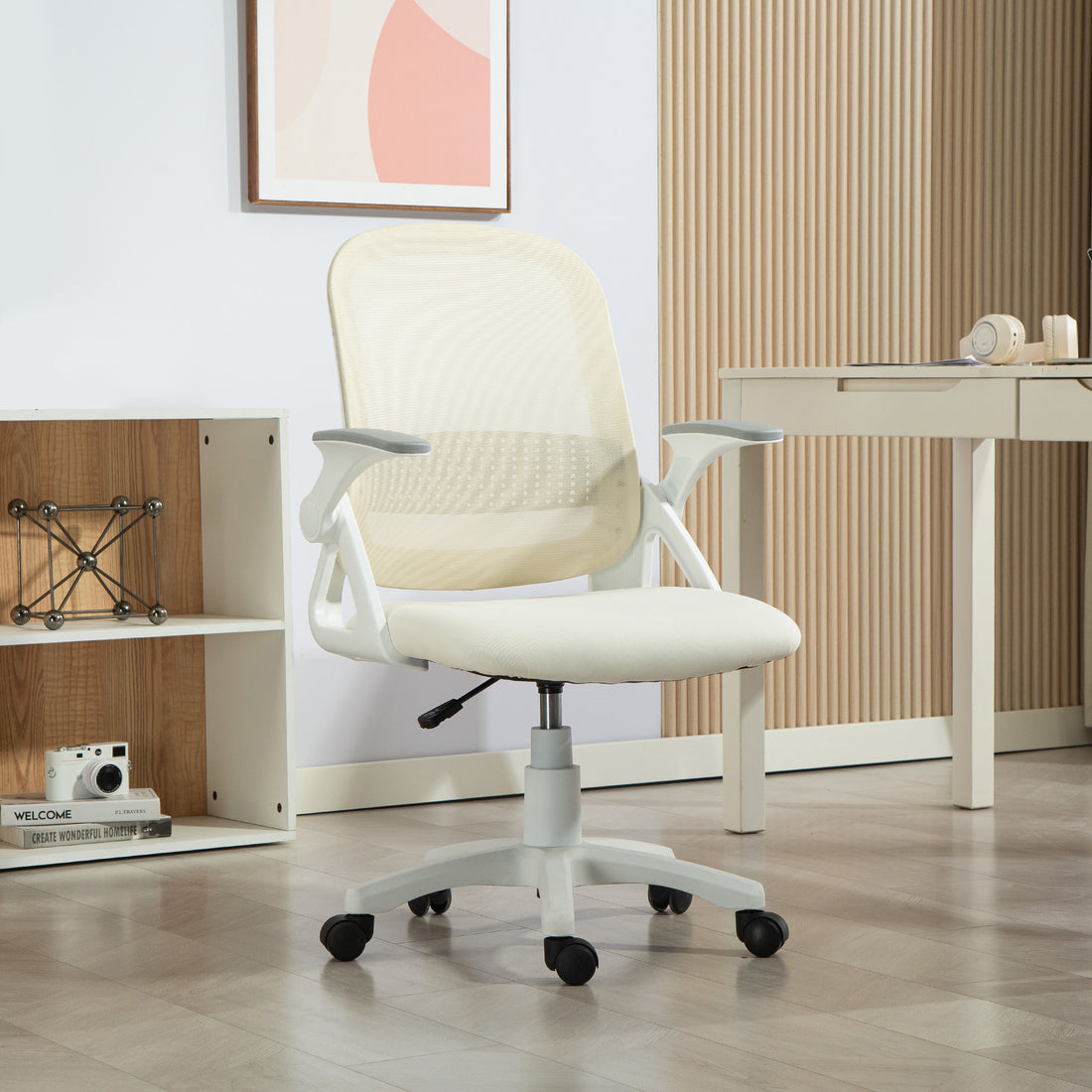 Ergonomischer Netz-Bürostuhl mit hochklappbaren Armlehnen | Farbe: Weiß | Maße: 57,5x60x91-101 cm