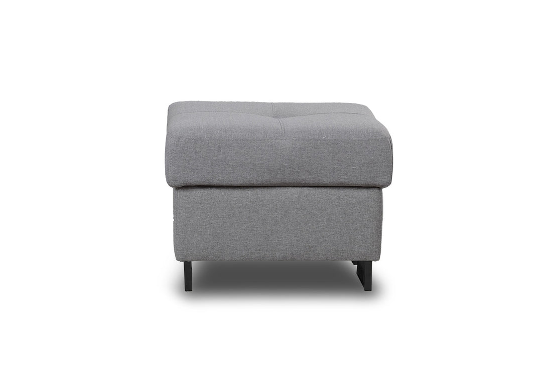 Annabelle Mini gestoffeerde poef met zwarte poten | Kleur: keuze vrij | Maat: 60x45x60 cm