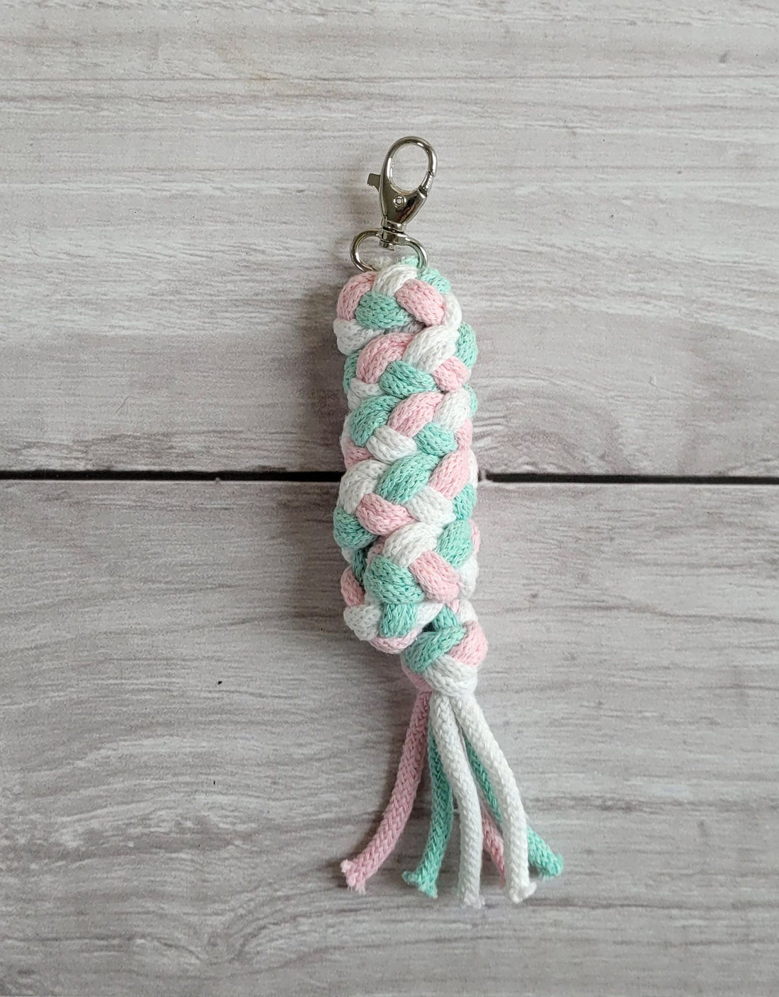 Dubbelt reptyglar, flätade tyglar – allergivänliga och skavfria för hobbyhästar