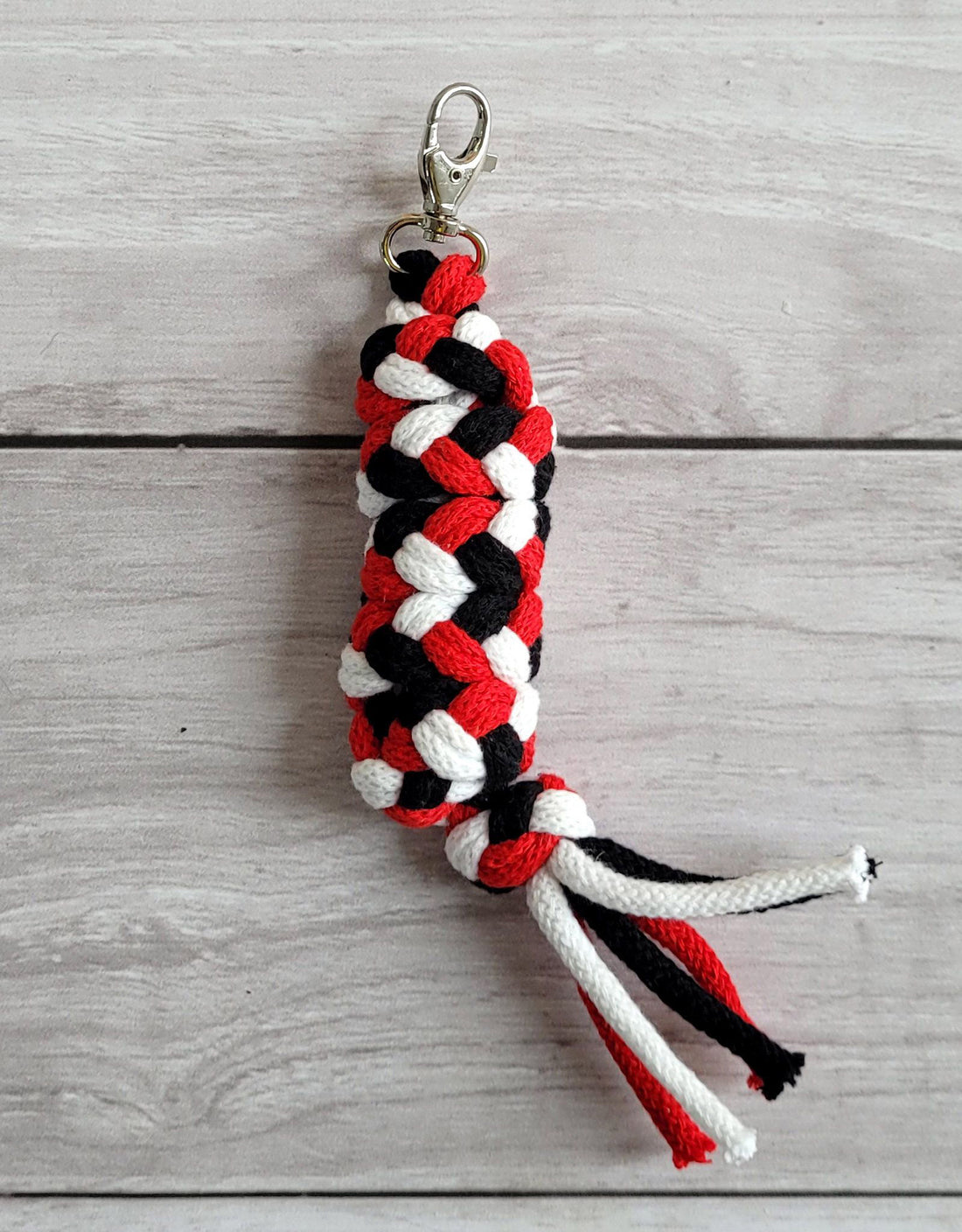 Dubbelt reptyglar - handflätad lina - allergivänliga och bekväma för hobbyhästar