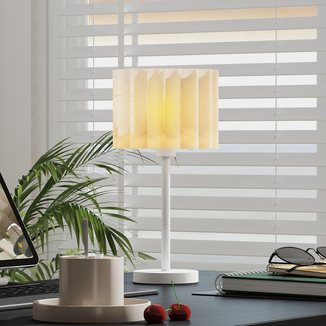 Retro bedlamp met kunststof kap en E27-fitting | Kleur: Wit | Afmetingen: 25x25x48.5 cm