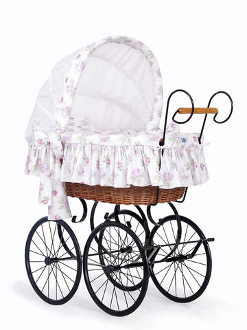 Handgjord spjälsäng i retro rotting – babysäng – andningsbar, allergivänlig madrass, med sängkläder