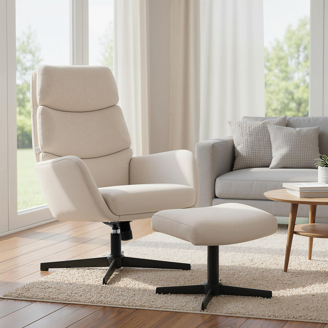 Relaxsessel mit Hocker, hoher Rückenlehne | Farbe: Beige | Abmessungen: 75x66x99 cm