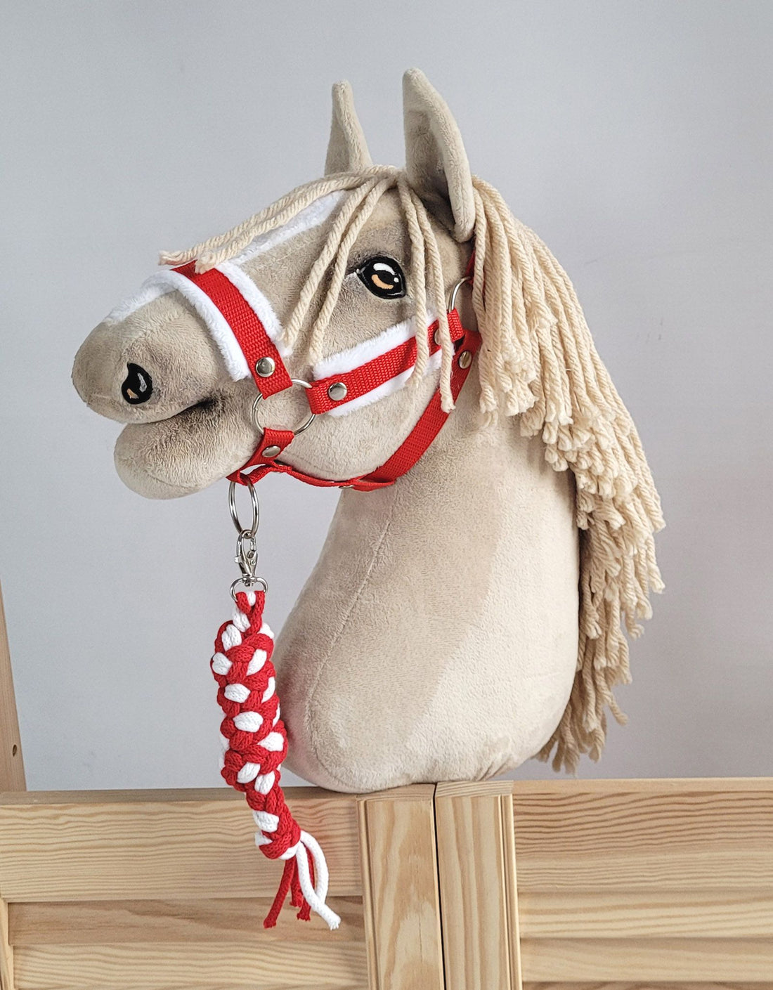 Tuig voor hobby paard - paardenhalster - hypoallergeen & handgemaakt, dubbel gedraaid koord
